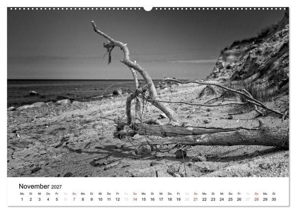 Produktbild: Ostseebad Zingst - Impressionen in Schwarz-Wei&szlig; (Wandkalender 2027 DIN A2 quer), CALVENDO Monatskalender