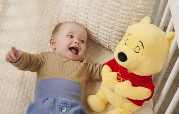 Produktbild: Disney Schlafender Winnie Puuh, 31cm