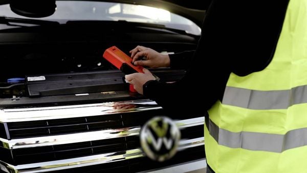 Produktbild: Osram Automotive LEDSL103 LEDguardian TRUCK FLARE Signal TA19 Warnblinkleuchte Wohnmobile, Van, Quad, Lkw, Freizeit, Baumaschinen