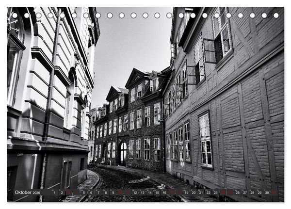 Produktbild: Ein Blick auf Schwerin (Tischkalender 2026 DIN A5 quer), CALVENDO Monatskalender