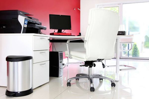 Produktbild: Curver DECO Bin 240568 M&uuml;lleimer 15l (B x H x T) 303 x 448 x 268mm Silber, Schwarz 1St.