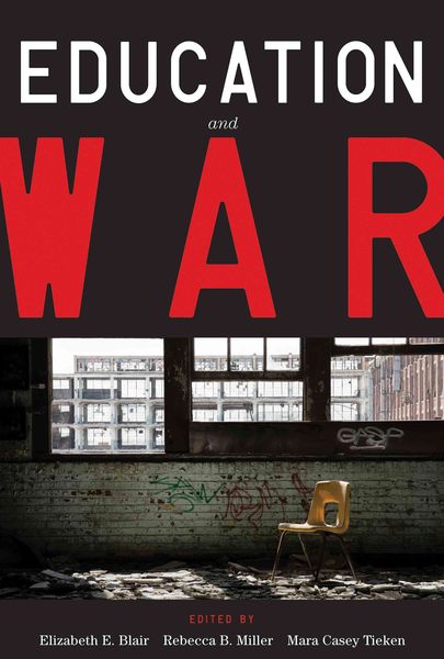 Produktbild: Education and War