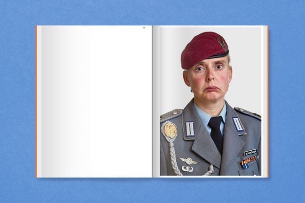 Produktbild: In Uniform