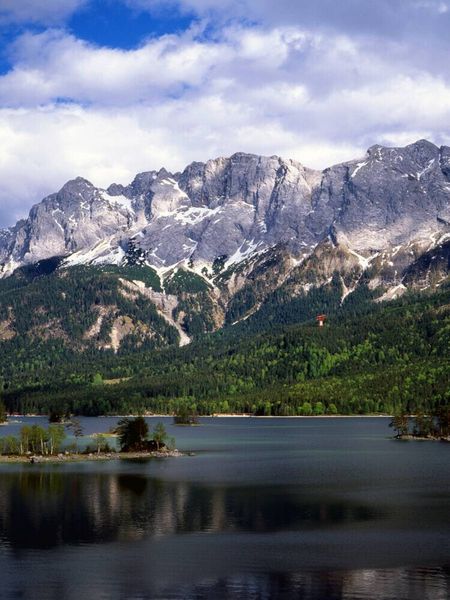 Produktbild: CALVENDO Puzzle Eibsee an der Zugspitze | 1000 Teile Lege-Gr&ouml;&szlig;e 64x48cm Foto-Puzzle f&uuml;r gl&uuml;ckliche Stunden
