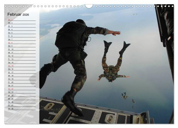 Produktbild: Fallschirmspringer. Absprung der U.S. Navy Seals (Wandkalender 2026 DIN A3 quer), CALVENDO Monatskalender