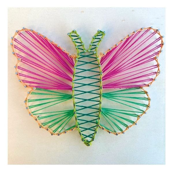 Produktbild: PEBARO NB1 - Nagelbild Schmetterling, Fadenbild 20x20cm, Fadenspannbild 20x20cm, String Art Bastelset inkl. N&auml;gel
