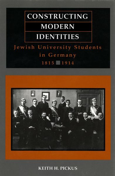 Produktbild: Constructing Modern Identities