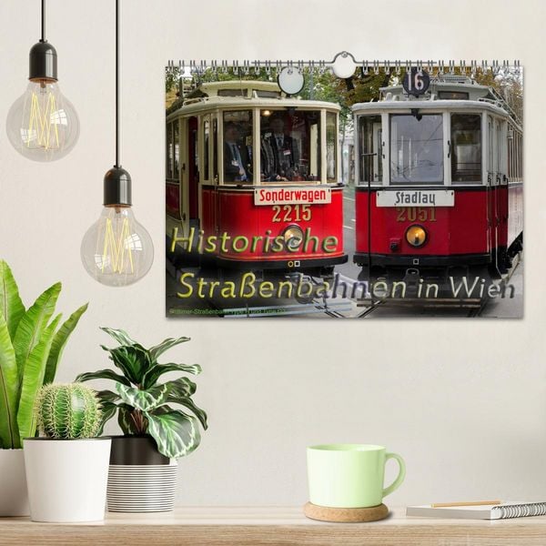 Produktbild: Historische Stra&szlig;enbahnen in Wien (Wandkalender 2026 DIN A4 quer), CALVENDO Monatskalender