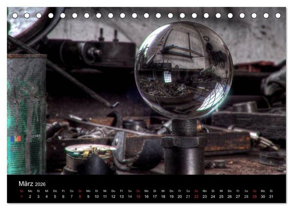 Produktbild: Verlassene Orte - Die Lokomotivwerkstatt (Tischkalender 2026 DIN A5 quer), CALVENDO Monatskalender