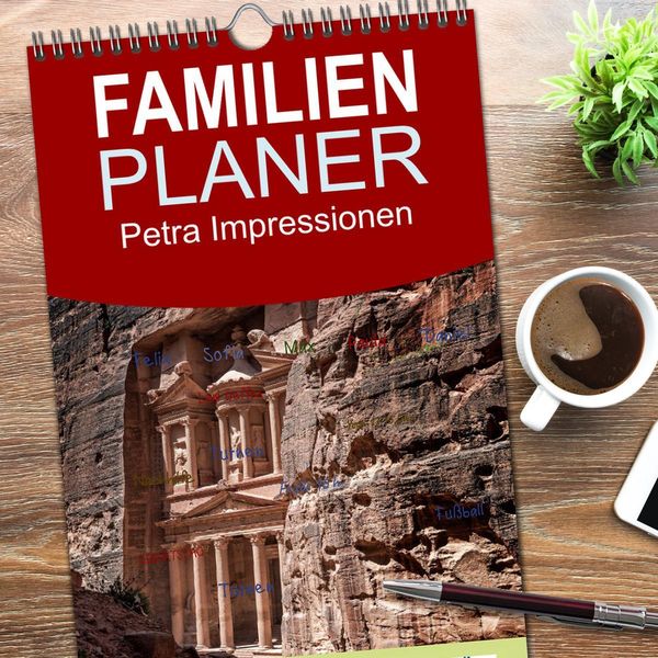 Produktbild: Familienplaner 2026 - Petra Impressionen mit 5 Spalten (Wandkalender, 21 x 45 cm) CALVENDO