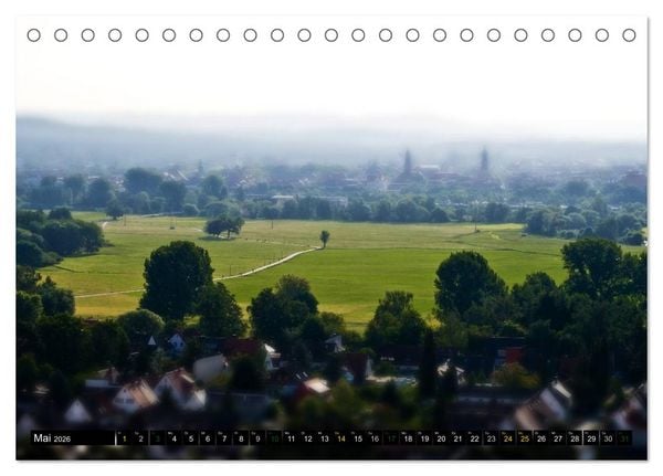 Produktbild: Erlangen von oben (Tischkalender 2026 DIN A5 quer), CALVENDO Monatskalender