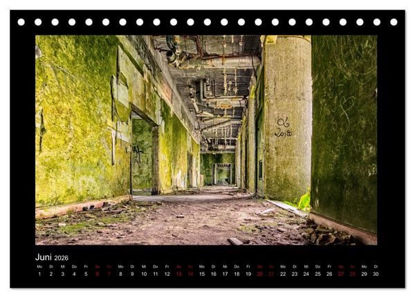 Produktbild: Morbider Charme - Vergessene Orte auf den Azoren - (Tischkalender 2026 DIN A5 quer), CALVENDO Monatskalender