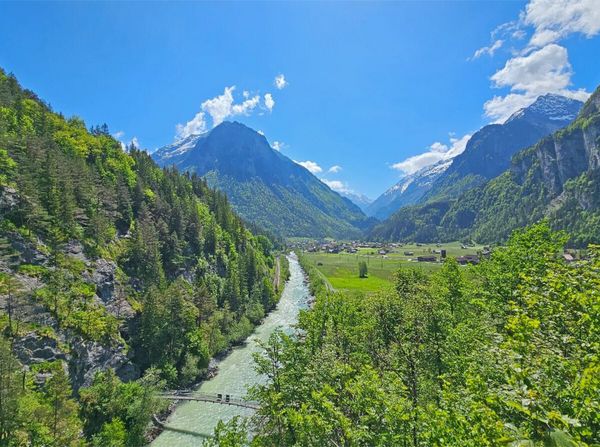 Produktbild: CALVENDO Puzzle Aareschlucht | 2000 Teile Lege-Gr&ouml;&szlig;e 90x67cm Foto-Puzzle f&uuml;r gl&uuml;ckliche Stunden