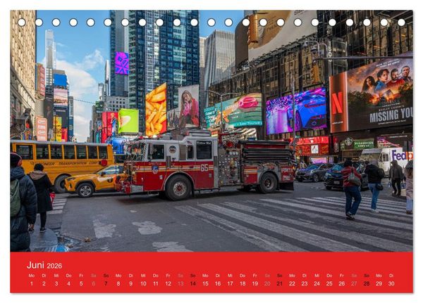 Produktbild: Feuerwehr New York - Heart of the City (Tischkalender 2026 DIN A5 quer), CALVENDO Monatskalender