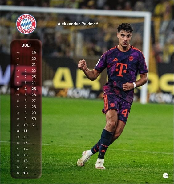 Produktbild: FC Bayern M&uuml;nchen Postkartenkalender 2027