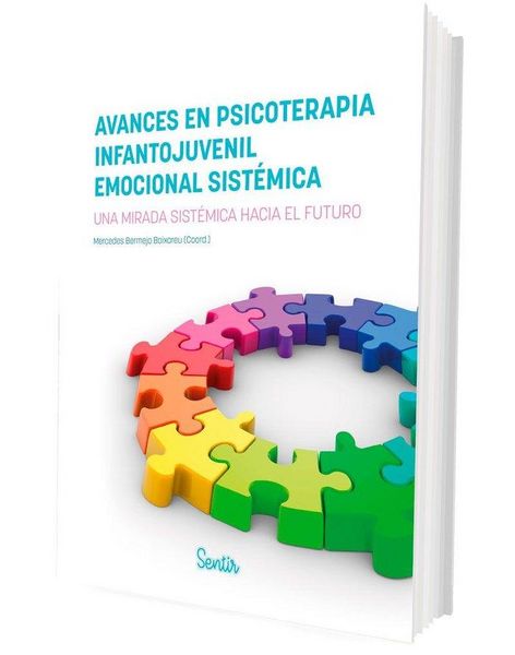 Produktbild: Avances en psicoterapia infantojuvenil emocional sist&eacute;mica: Uma mirada sist&eacute;mica hacia el futuro