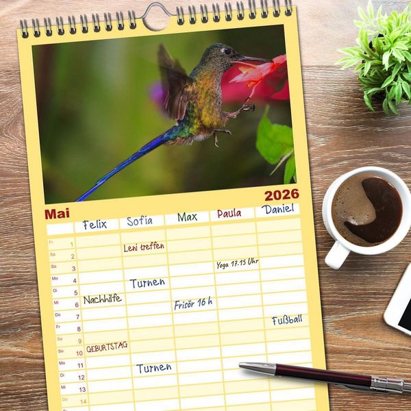 Produktbild: Familienplaner 2026 - Kolibris; Anmut, Sch&ouml;nheit, Farben mit 5 Spalten (Wandkalender, 21 x 45 cm) CALVENDO