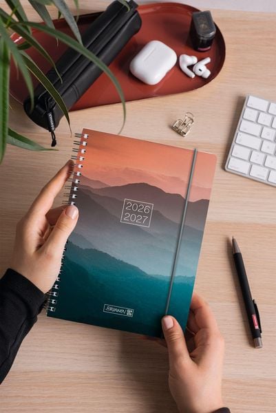 Produktbild: Sch&uuml;lerkalender 2026/2027 "Misty Sunset" | A5, Kunststoff