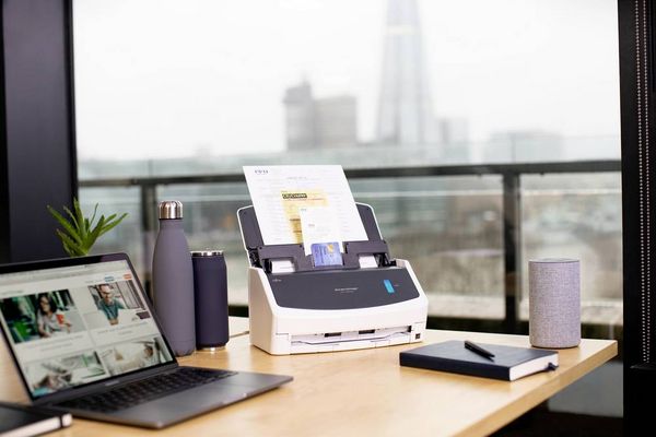 Produktbild: Fujitsu ScanSnap iX1400 Duplex-Dokumentenscanner A4 600 x 600 40 Seiten/min USB