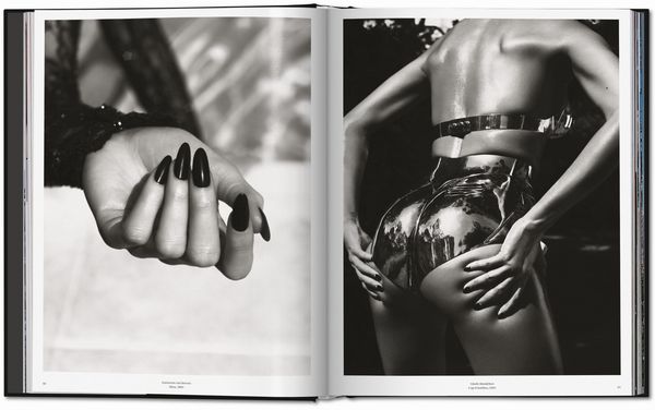 Produktbild: Mert Alas and Marcus Piggott