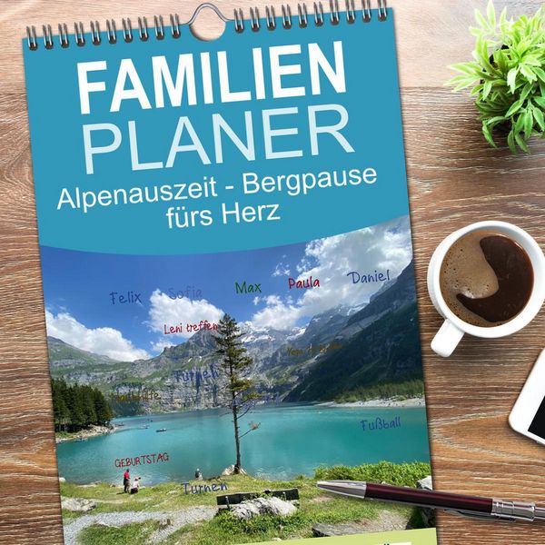 Produktbild: Familienplaner 2026 - Alpenauszeit - Bergpause f&uuml;rs Herz mit 5 Spalten (Wandkalender, 21 x 45 cm) CALVENDO