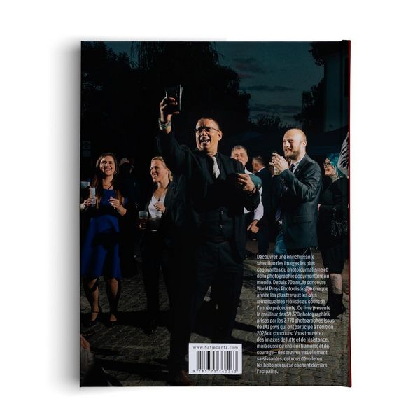 Produktbild: World Press Photo Yearbook 2025