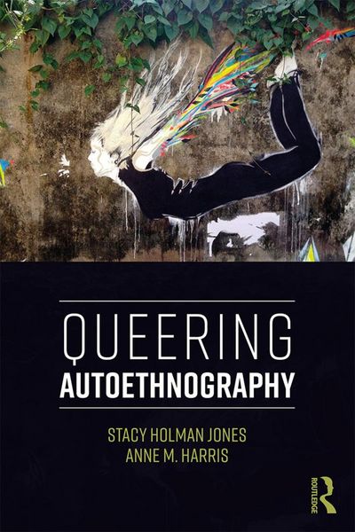 Produktbild: Queering Autoethnography