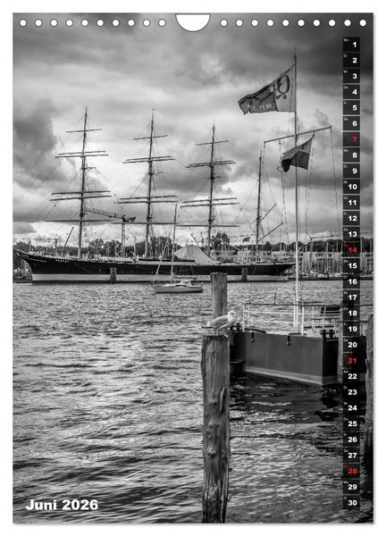 Produktbild: L&Uuml;BECK Monochrome Momente (Wandkalender 2026 DIN A4 hoch), CALVENDO Monatskalender