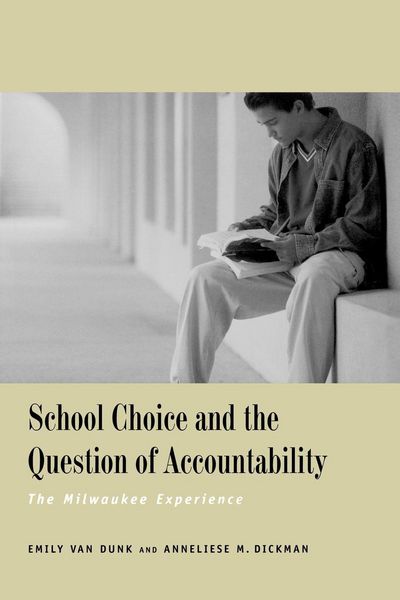 Produktbild: School Choice and the Question of Accountability