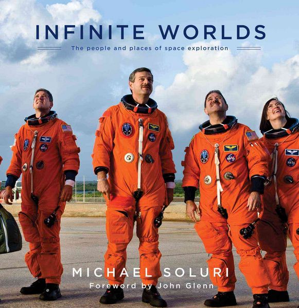 Produktbild: Infinite Worlds