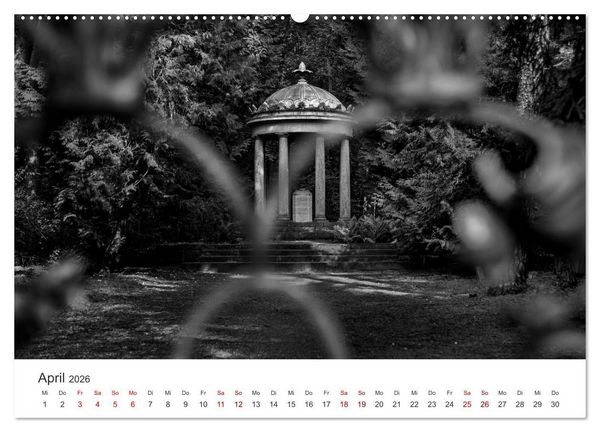 Produktbild: Wachgek&uuml;sst - Vom Zauber der Vergangenheit - S&uuml;dwestkirchhof Stahnsdorf (Wandkalender 2026 DIN A2 quer), CALVENDO Monatskalender