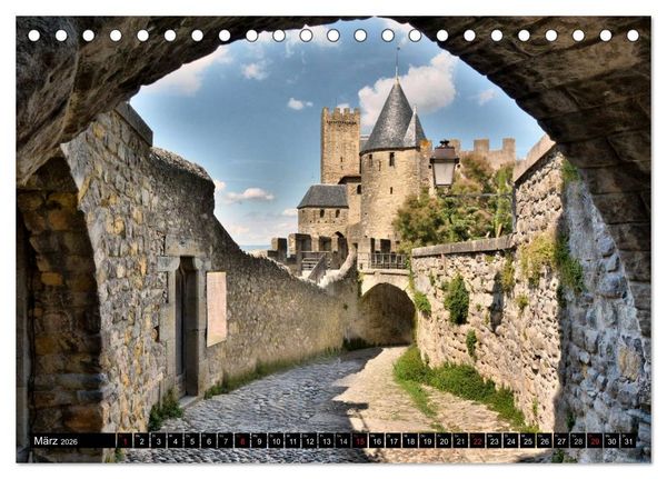 Produktbild: Frankreichs wehrhafter S&uuml;den - Festungen und Wehranlagen im Languedoc-Roussillon (Tischkalender 2026 DIN A5 quer), CALVENDO Monatskalender