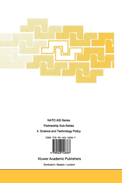 Produktbild: From Central State to Free Global Market Economy