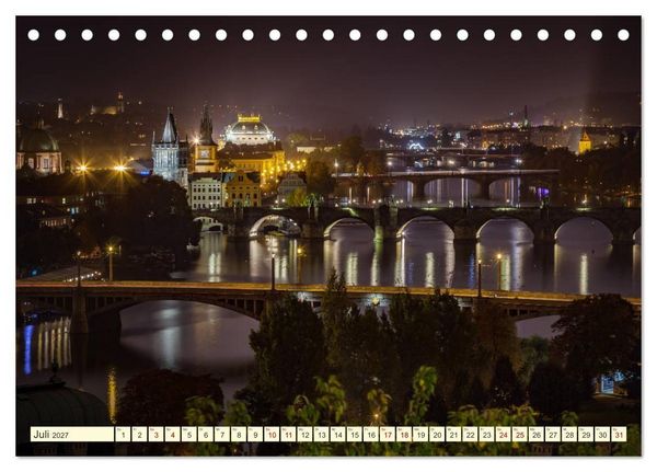 Produktbild: Die sch&ouml;ne Stadt Prag (Tischkalender 2027 DIN A5 quer), CALVENDO Monatskalender