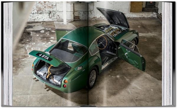 Produktbild: Sports Cars. 45th Ed.