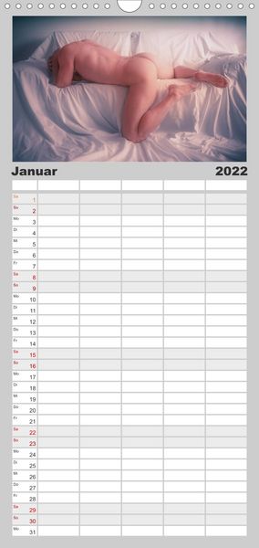 Produktbild: Familienplaner M&Auml;NNER - AKTE ZWISCHEN KRAFT UND SINNLICHKEIT (Wandkalender 2022 , 21 cm x 45 cm, hoch)