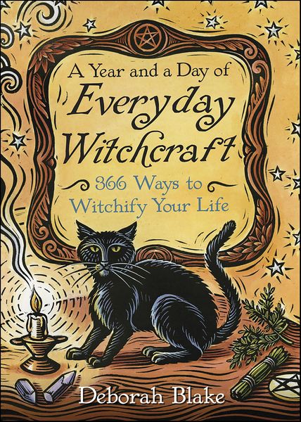 Produktbild: Year and a Day of Everyday Witchcraft