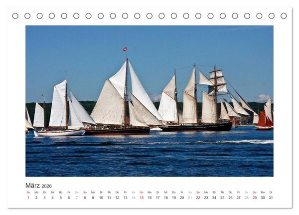 Produktbild: Historische Segelschiffe auf der Ostsee (Tischkalender 2026 DIN A5 quer), CALVENDO Monatskalender