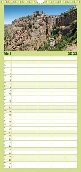 Produktbild: Familienplaner Andalusien - die Wiege vieler spanischer Traditione (Wandkalender 2022 , 21 cm x 45 cm, hoch)
