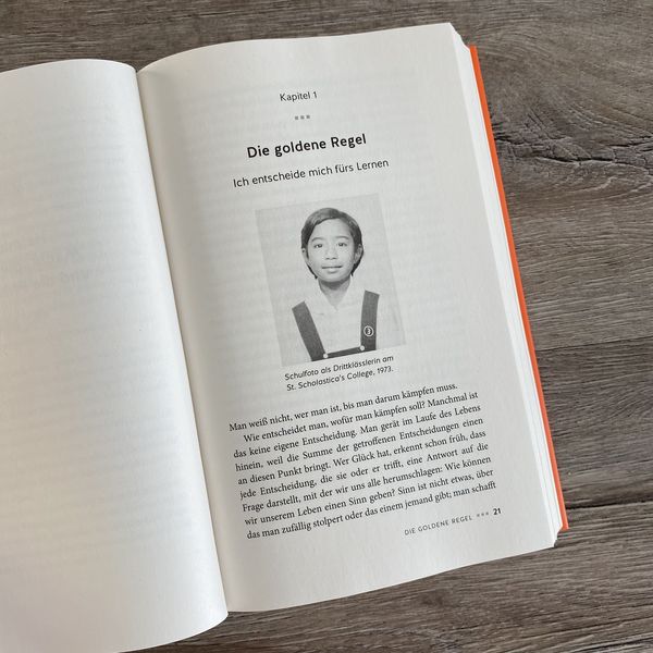 Produktbild: HOW TO STAND UP TO A DICTATOR - Deutsche Ausgabe. Von der Friedensnobelpreistr&auml;gerin