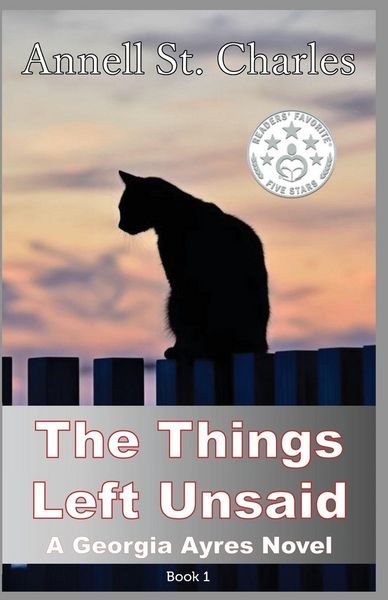 Produktbild: The Things Left Unsaid
