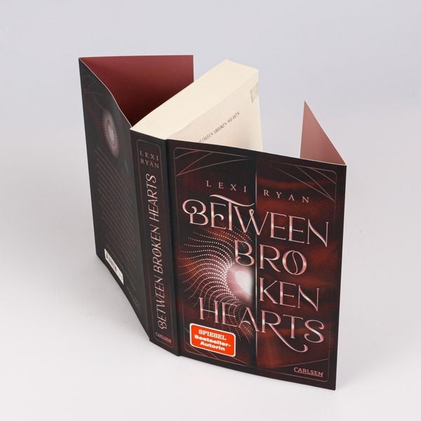 Produktbild: Beneath Cursed Stars 2: Between Broken Hearts