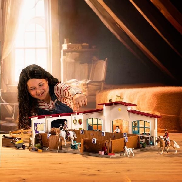 Produktbild: Schleich 42639 - Horse Club, Reithalle Peppertree, Pferdesport-Spielset