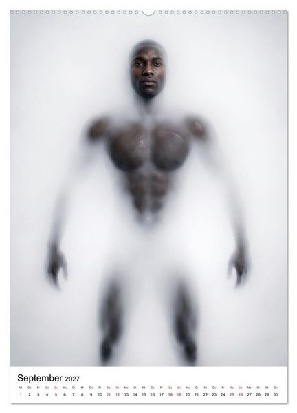 Produktbild: Floating Men - maskuliner K&ouml;rperbau in vollkommener Entspannung (Wandkalender 2027 DIN A2 hoch), CALVENDO Monatskalender