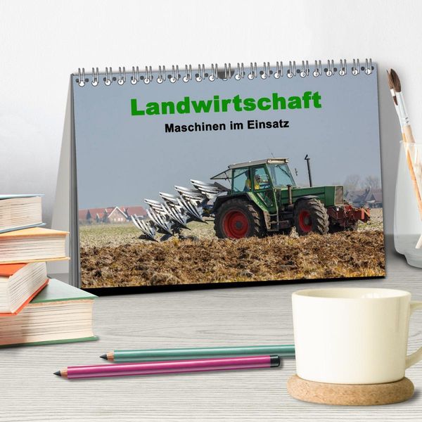 Produktbild: Landwirtschaft - Maschinen im Einsatz (Tischkalender 2026 DIN A5 quer), CALVENDO Monatskalender