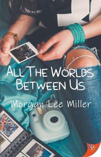 Produktbild: All the Worlds Between Us