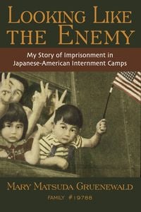Produktbild: Looking Like the Enemy