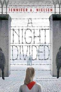 Produktbild: A Night Divided (Scholastic Gold)