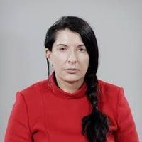 Produktbild: Walking Through Walls: Becoming Marina Abramovic