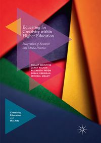 Produktbild: Educating for Creativity within Higher Education